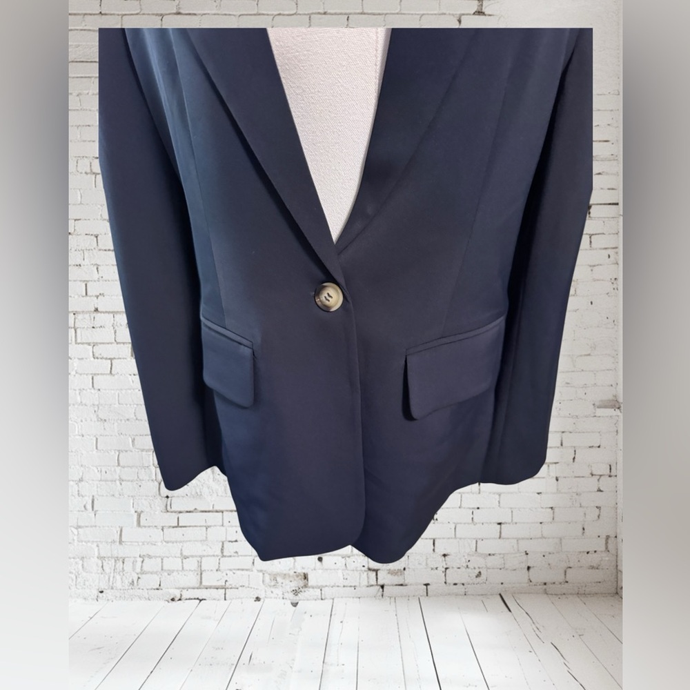 Doe & Rae Navy Lined Blazer Sz M NWOT | Rayon Blend Soft Structured Layer - Picture 3 of 6